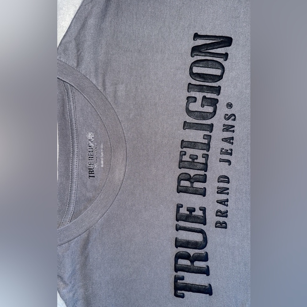 True Religion mens T